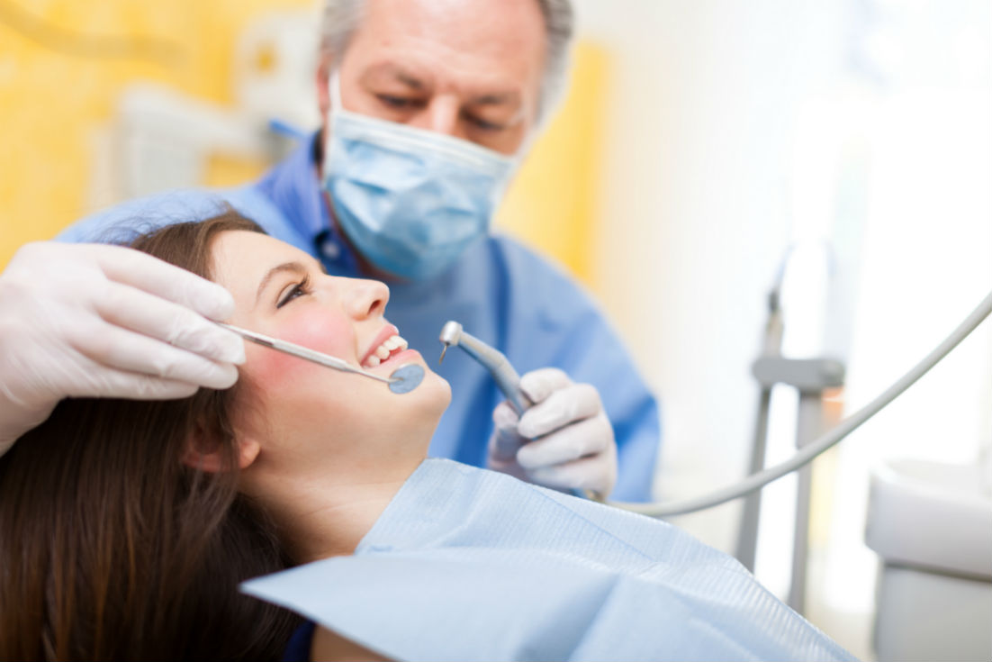 При беременности можно лечить зубы с анестезией